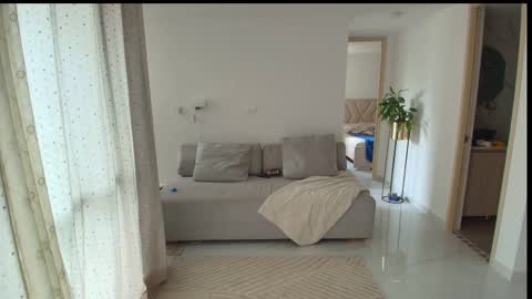 sofia_rivers_ online show from September 20, 1:23 pm