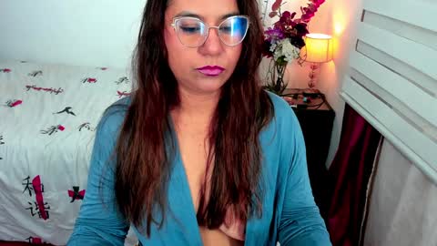 Snapshot of sofia_sorceress chatting on December 28, 12:15 am sofia_sorceress online show from December 28, 12:15 am