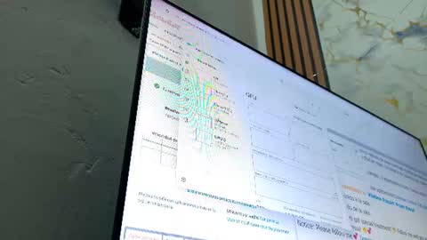 Snapshot of sofia_swett_03 chatting on August 5, 2:25 am laura online show from August 5, 2:25 am
