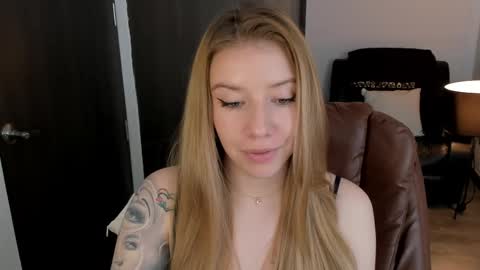 Sofia online show from February 25, 4:31 pm
