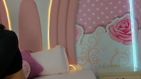 sofiaabigboobs online show from November 14, 11:53 am