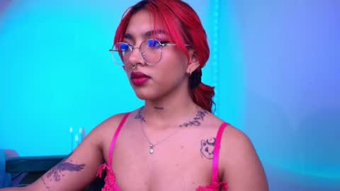 Snapshot of sofiaafoxx chatting on February 1, 7:05 am Sofia online show from February 1, 7:05 am