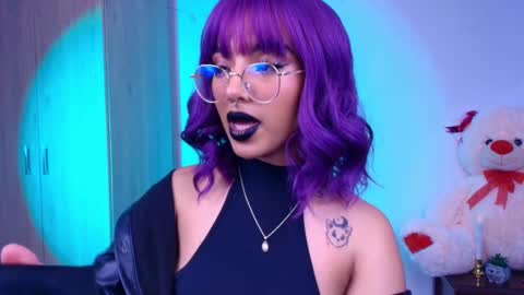 Snapshot of sofiaafoxx chatting on February 22, 7:01 am Sofia online show from February 22, 7:01 am