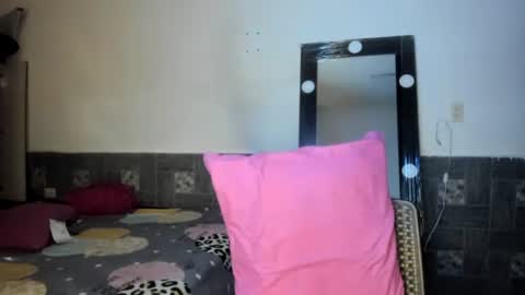 Snapshot of sofiacandy17 chatting on January 31, 8:54 pm Danna Sofia online show from January 31, 8:54 pm