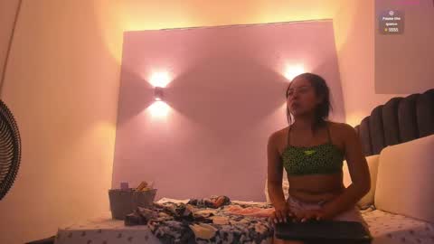 Sofia online show from January 5, 4:25 am