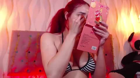 Snapshot of sofiakoltss chatting on October 15, 8:47 am Sofi online show from October 15, 8:47 am