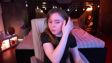 SofiaLuxuryy online show from March 11, 2:56 pm