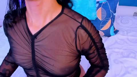 Sofia Miller  online show from February 8, 9:35 am