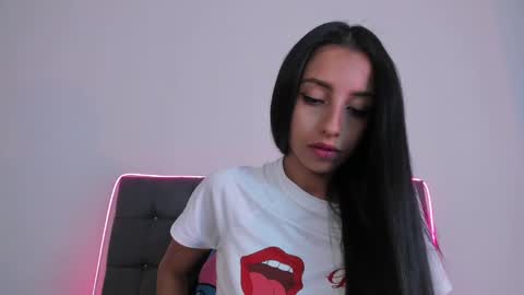 Sofia online show from March 2, 10:48 pm