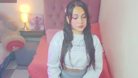 Snapshot of sofiasex92 chatting on June 23, 8:07 pm Sofia online show from June 23, 8:07 pm