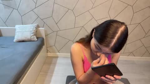 Snapshot of sofiasuper chatting on June 3, 8:17 am Sofia online show from June 3, 8:17 am