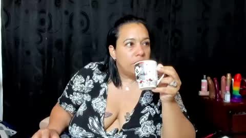 Vicky  online show from April 22, 11:01 am