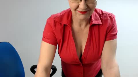 Sofie Velvet online show from December 20, 3:00 pm