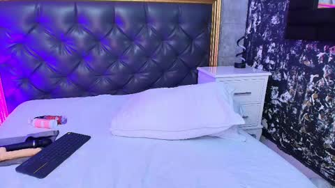 Sofie Rosee online show from February 17, 4:48 pm