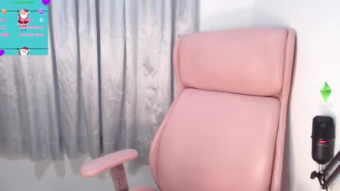 Snapshot of sofierosse_ chatting on January 10, 3:19 am Sofie Rosee online show from January 10, 3:19 am