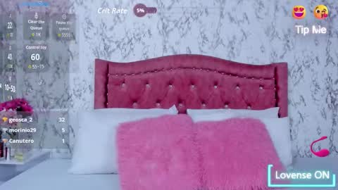 Snapshot of sofifoox chatting on September 20, 11:33 am Sofi online show from September 20, 11:33 am