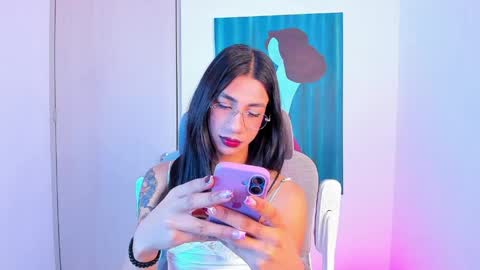 Sofi online show from April 22, 3:02 pm