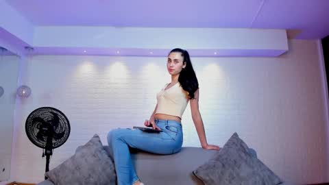 Sofiia  Everyday From 1400 to 2200 Col Time online show from February 10, 6:56 pm