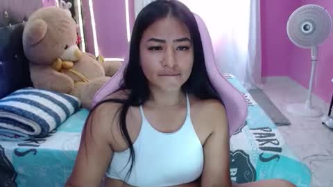 sofia Dreams online show from December 19, 6:37 pm