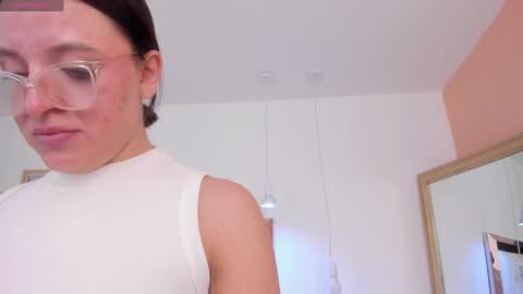 Snapshot of sofiiagudelo chatting on February 25, 10:37 am Sofi agudelo online show from February 25, 10:37 am