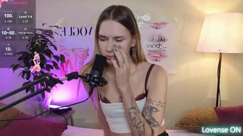 Snapshot of sofikey chatting on December 16, 6:40 am Sofia online show from December 16, 6:40 am