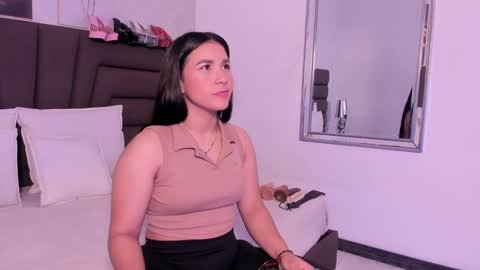      online show from September 29, 11:26 am