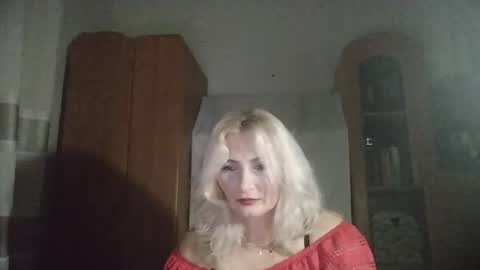 Sofi online show from October 22, 6:18 pm
