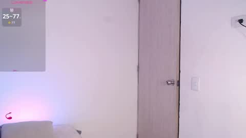 Lau  online show from April 21, 10:56 pm