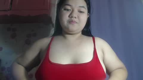 Snapshot of soft_angie chatting on October 6, 1:19 pm Angie online show from October 6, 1:19 pm