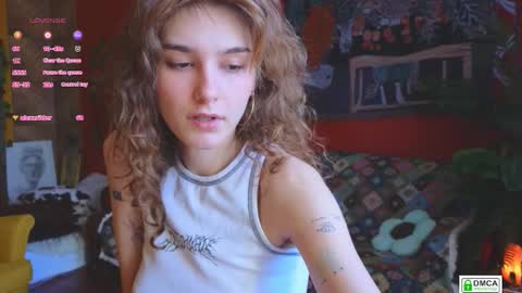 E online show from March 21, 9:36 am