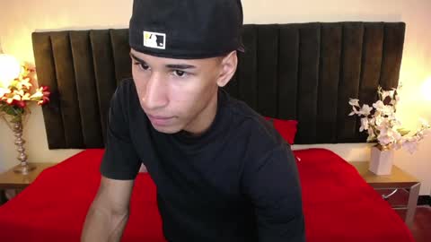 Cam and Amy online show from March 31, 7:58 pm