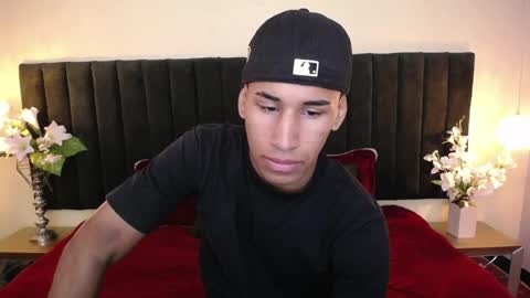 Cam and Amy online show from April 8, 7:47 pm