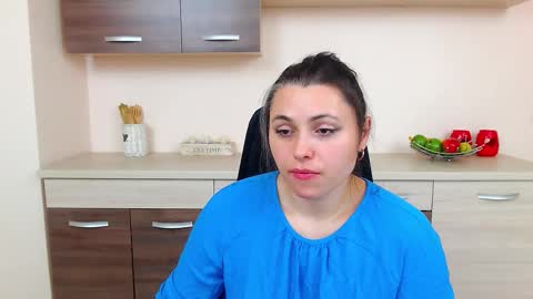 Lilly online show from October 22, 5:41 am