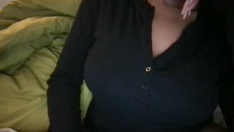 Jade online show from December 15, 2:10 pm