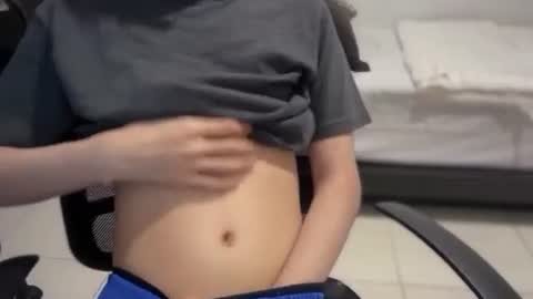 softedge04 online show from February 21, 9:32 am