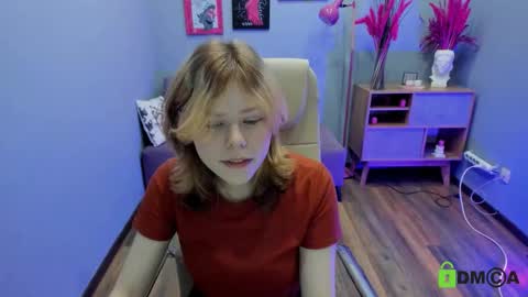 softflame online show from November 23, 10:48 am