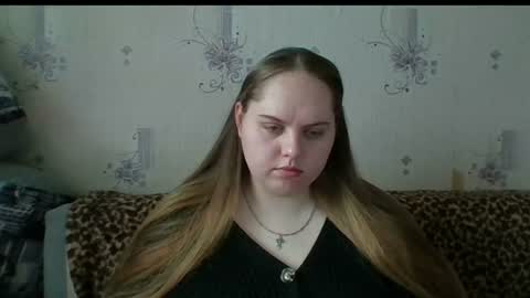 Snapshot of softhypnose chatting on July 1, 7:21 am softhypnose online show from July 1, 7:21 am