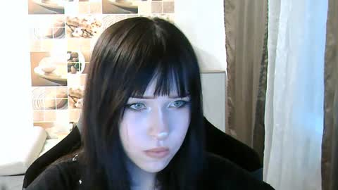 Snapshot of softieva chatting on June 11, 5:44 pm Eva online show from June 11, 5:44 pm