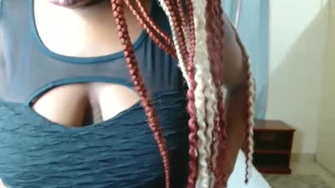 softlysinful online show from January 5, 6:00 pm