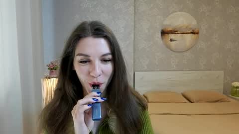 Kelly online show from April 13, 8:09 am