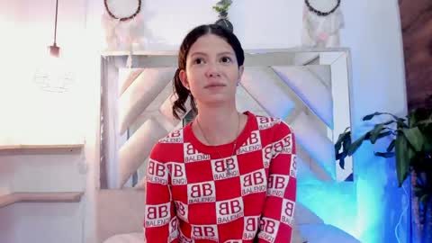 Snapshot of sofy_bonnet chatting on May 3, 12:22 pm online show from May 3, 12:22 pm
