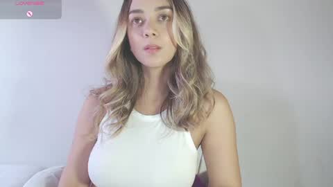 Snapshot of sol_rous chatting on April 29, 5:30 pm online show from April 29, 5:30 pm