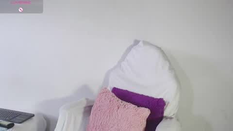 Snapshot of sol_rous chatting on May 29, 3:21 pm online show from May 29, 3:21 pm