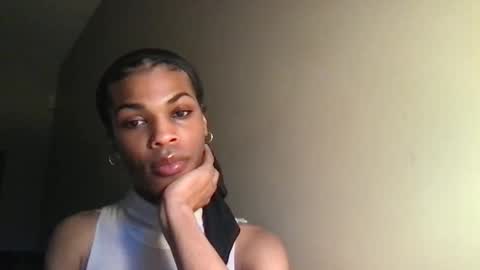 Snapshot of solaceeve chatting on November 7, 8:53 pm SolaceEve online show from November 7, 8:53 pm