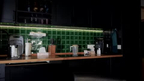 Bella online show from March 1, 4:25 am