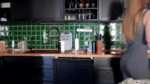 Bella online show from March 14, 3:01 am