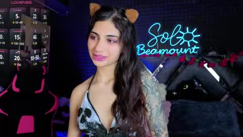 Sol  online show from April 24, 7:49 pm