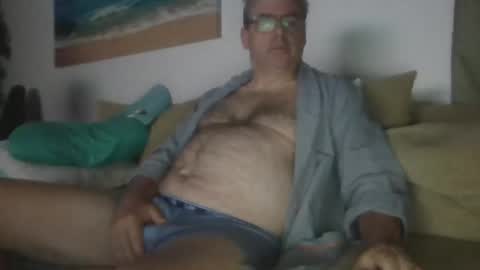 Snapshot of soldierdoc chatting on October 29, 10:39 am soldierdoc online show from October 29, 10:39 am