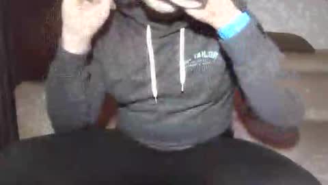 Snapshot of sole73 chatting on October 5, 8:51 pm Sole Obedient online show from October 5, 8:51 pm