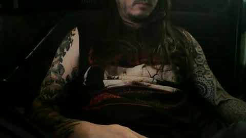 solidsnake011 online show from July 25, 7:11 pm